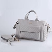 شنطة جلد أسباني