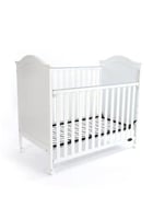 سرير خشب صنوبري شامل الناموسية