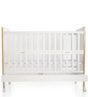 سرير أطفال خشبي مع ناموسيه متعدد الوظائف(70-130)