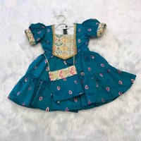 فستان شعبي مواليد