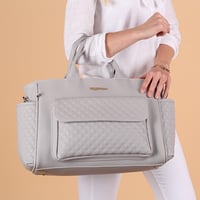 شنطة جلد أسباني