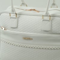 شنطة جلد أسباني