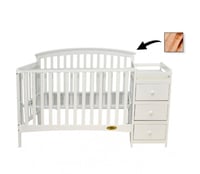 سرير أطفال مع دولاب تبديل وطاولة غيار