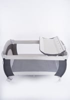 سرير أطفال و محبس لللعب