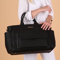 شنطة جلد أسباني