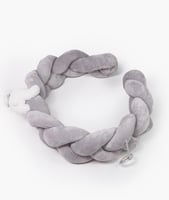 ظفيرة رمادي مع دبدوب