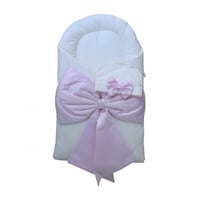 مدس وقبعة قطن مع فيونكة