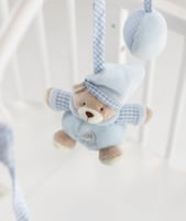 لعبة المهد الموسيقية على شكل دب - أزرق