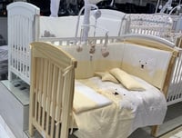 سرير خشب صنوبري