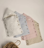 مدس فرو تركي شامل تطريز أسم وتصميم