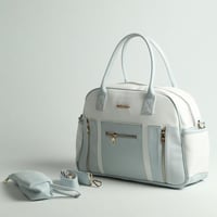 شنطة جلد أسباني لمستلزمات الأطفال