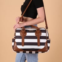 شنطة جلد أسباني