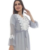 روب استقبال الولاده ابيض من الدانتيل فاخر ومميز