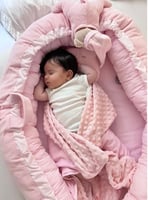 عش الطفل متعدد الوظائف- وردي