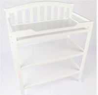 طاولة تغير للأطفال مع عجلات