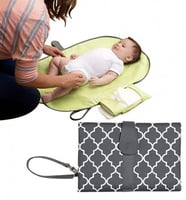 مفرش تغير الطفل الرضيع