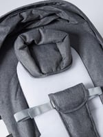 كرسي هزاز قماشي للرضع مع العاب معلقة وعجلات دوارة