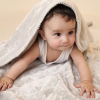 بطانيه مواليد ساده طبقتين حجم كبير لون رمادي