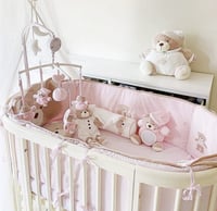 بيبي موبايل - دمى الدببة الوردية