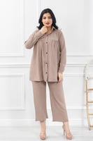 طقم كاجوال بأكمام وأزرار