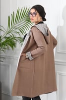 جاكيت شتوي رسمي طويل يصل للركبة مزود بنقشة مميزة ع...