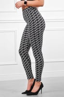 بنطال قطني سكيني بخصر مطاطي ومزين بنقشة بشكل حدوة...