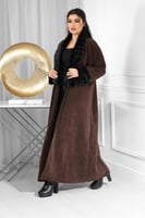 فروة شتوية طويلة بياقة وأكمام فروية