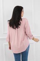 قميص نسائي بأكمام طويلة قصير من الأمام وطويل من ال...