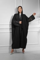 عبايه بأكمام شفافه