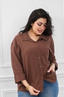 قميص نسائي بأكمام طويلة قصير من الأمام وطويل من ال...