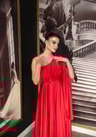 فستان سهرة كريب حرير لون احمر