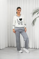 ترنج شتوي لونين بأكمام طويلة وياقة V