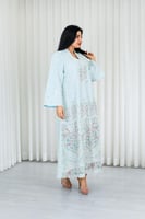 جلابية قماش بطول يصل للكاحل بياقة V وتطريز طاووس م...