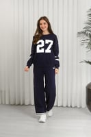 ترنج شتوي بأكمام طويلة وياقة مدورة