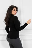 توب قطن بأكمام طويلة وياقة عالية