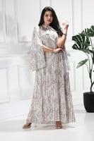 حديثا فستان طويل بكسرات مشجر