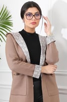 جاكيت شتوي رسمي طويل يصل للركبة مزود بنقشة مميزة ع...