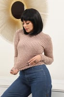 هاينك نسائي بأكمام طويلة ونصف الياقة المدورة