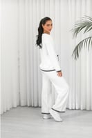 ترنج شتوي كاجوال بأكمام طويلة وياقة مدورة وجيب صغي...