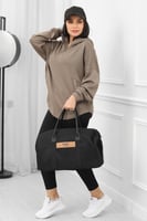 هودي مزود بجيوب امامية وقبعة