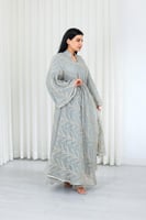 جلابية قماش بطول يصل للكاحل بطبقتين داخلية ملساء و...