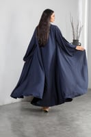 عباية حرير ناعم دبل كلوش ناعم سادة لف كحلي