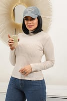 هاينك نسائي بأكمام طويلة ونصف الياقة المدورة