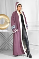 فروة شتوية مع تطريز الأكمام