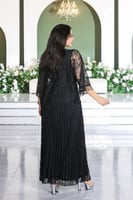 فستان سهرة مورد بأكمام شيفون