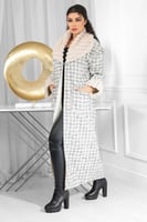 فروة شتوية طويلة مطرزة مزودة بجيب مثلثية وفرو على...