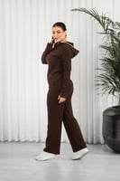 ترنج شتوي بأكمام طويلة وقبعة وسحاب قصير أعلى الصدر