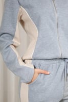 ترنج شتوي سحاب لونين بأكمام طويلة