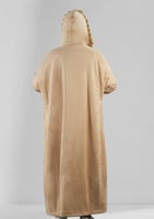 فروة شتوية بأكمام مضغوطة