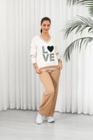 ترنج شتوي لونين بأكمام طويلة وياقة V